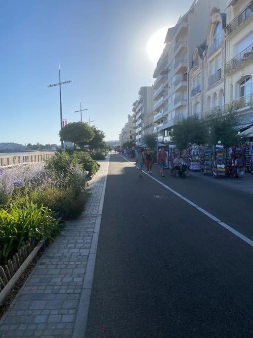 Appartement En Plein Coeur Du Centre Ville Les Sables-dʼOlonne Kültér fotó